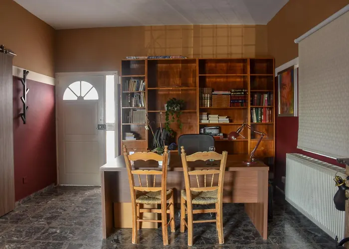 The Family House * ラルナカ