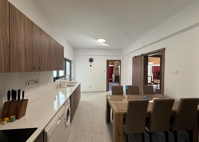 The Family House Larnaca